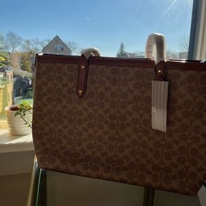 BRAND NEW COACH TOTE